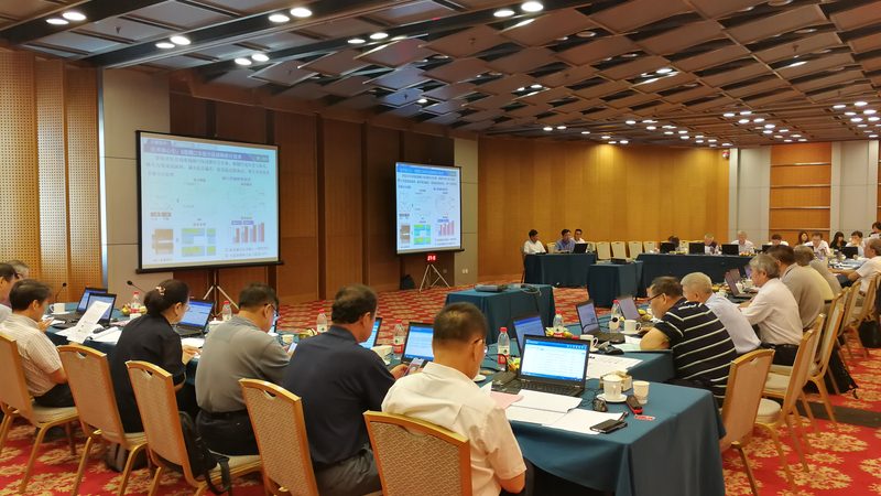 五轴工业母机：揭秘其核心技术与市场格局